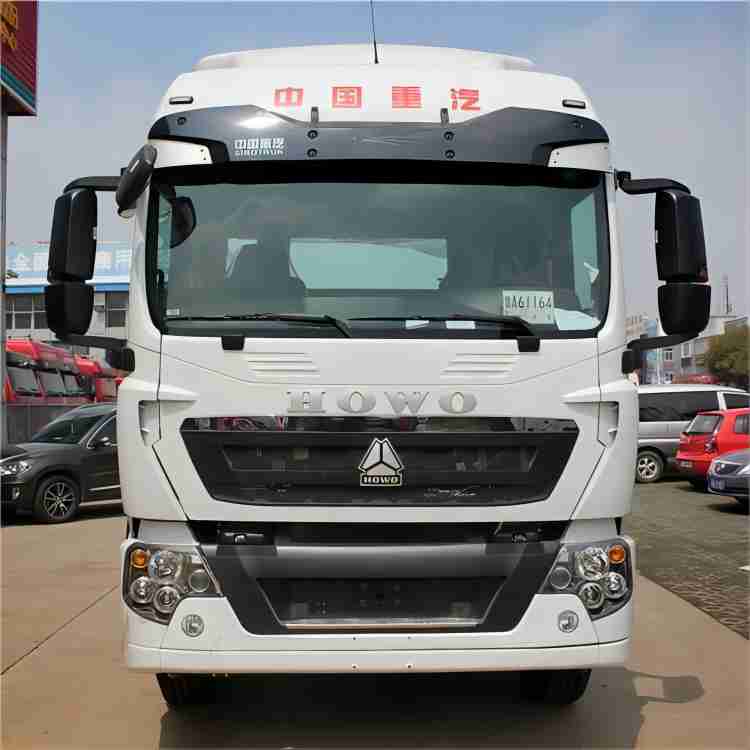 Ağır Hizmet Kamyonu Howo T5G traktör